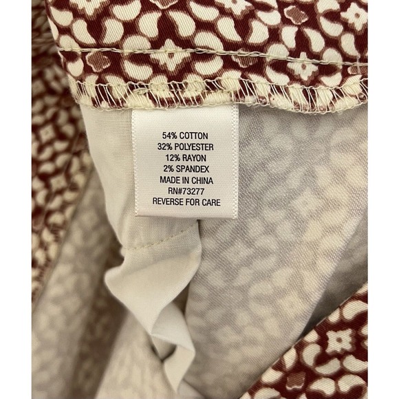 Croft & Barrow Effortless Stretch Ankle Pants Womens Size 10 Maroon Geometric - Picture 5 of 16